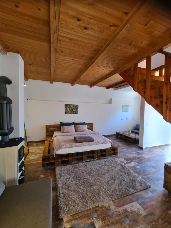 Eco Village Nevidio Poscenje Quarto foto