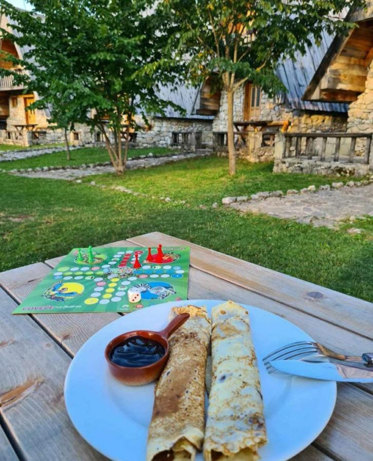 Eco Village Nevidio Poscenje Exterior foto